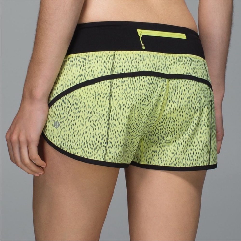 Lululemon Run: Speed Short *4-way StretchDottie Dash Clarity Yellow Bla…